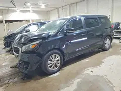 KNDMB5C17H6336220 2017 KIA SEDONA
