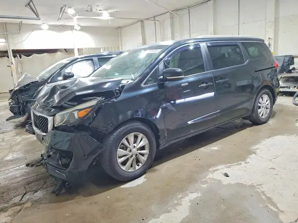 KNDMB5C17H6336220 2017 KIA SEDONA - Image 1