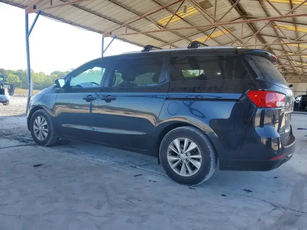 KNDMB5C17H6338257 2017 KIA SEDONA - Image 2