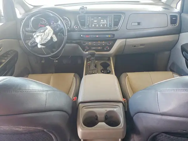 KNDMB5C17H6338257 2017 KIA SEDONA - Image 8