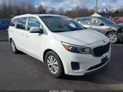 KNDMB5C17J6351578 2018 KIA SEDONA
