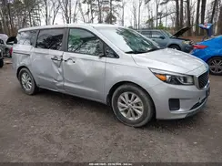 KNDMB5C17J6363469 2018 KIA SEDONA