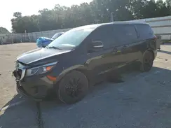 KNDMB5C17J6376335 2018 KIA SEDONA