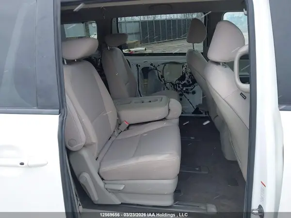 KNDMB5C17K6459992 2019 KIA SEDONA - Image 8