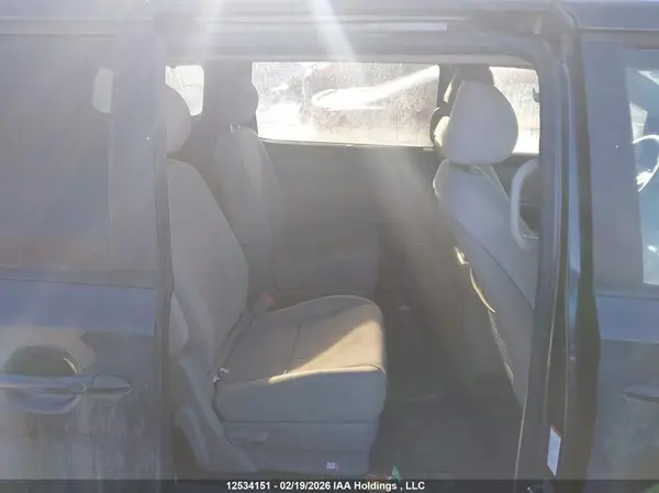 KNDMB5C17K6477747 2019 KIA SEDONA - Image 8