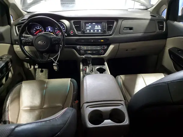 KNDMB5C17K6494340 2019 KIA SEDONA - Image 8