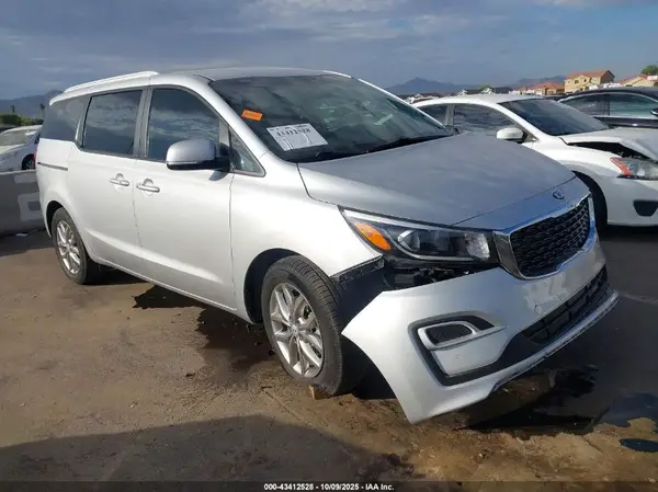 KNDMB5C17K6515929 2019 KIA SEDONA - Image 1