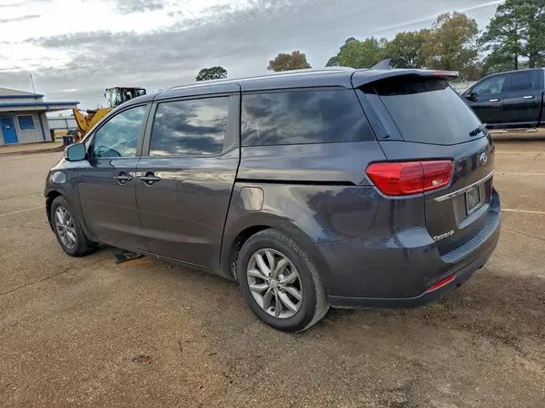 KNDMB5C17K6523206 2019 KIA SEDONA - Image 2