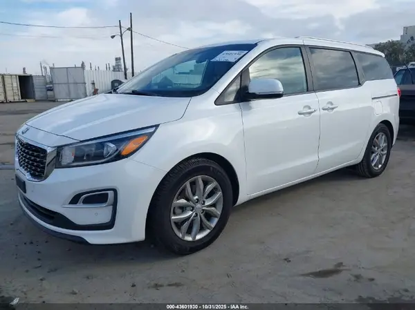KNDMB5C17K6553094 2019 KIA SEDONA - Image 2