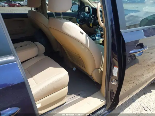 KNDMB5C17K6564998 2019 KIA SEDONA - Image 8