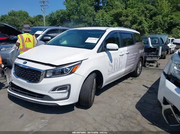 KNDMB5C17L6624473 2020 KIA SEDONA - Image 2