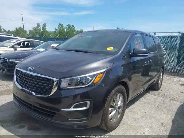 KNDMB5C17M6662044 2021 KIA SEDONA - Image 2