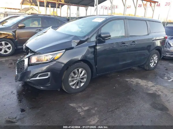 KNDMB5C17M6666739 2021 KIA SEDONA - Image 2