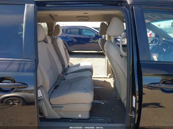 KNDMB5C17M6668507 2021 KIA SEDONA - Image 8