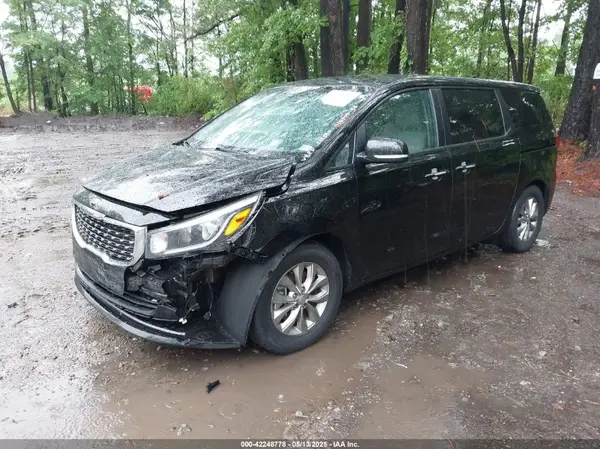KNDMB5C17M6673674 2021 KIA SEDONA - Image 2