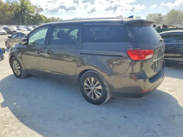 KNDMB5C18G6083438 2016 KIA SEDONA - Image 2