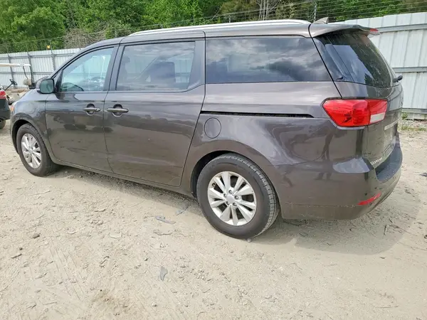 KNDMB5C18G6084749 2016 KIA SEDONA - Image 2