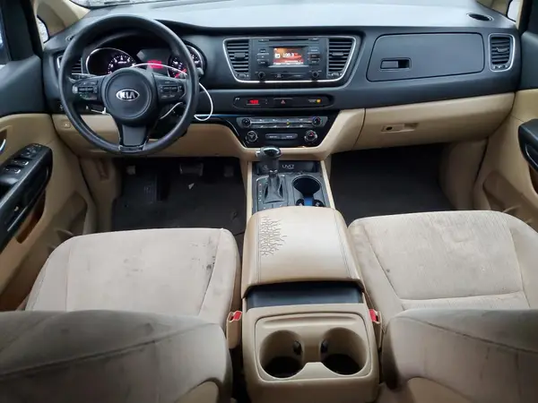 KNDMB5C18G6086078 2016 KIA SEDONA - Image 8