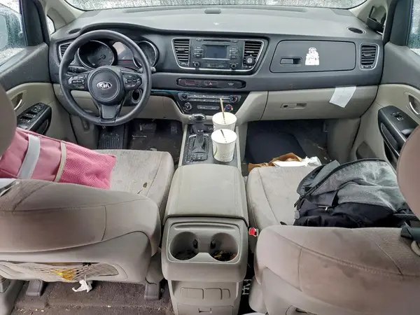KNDMB5C18G6089742 2016 KIA SEDONA - Image 8