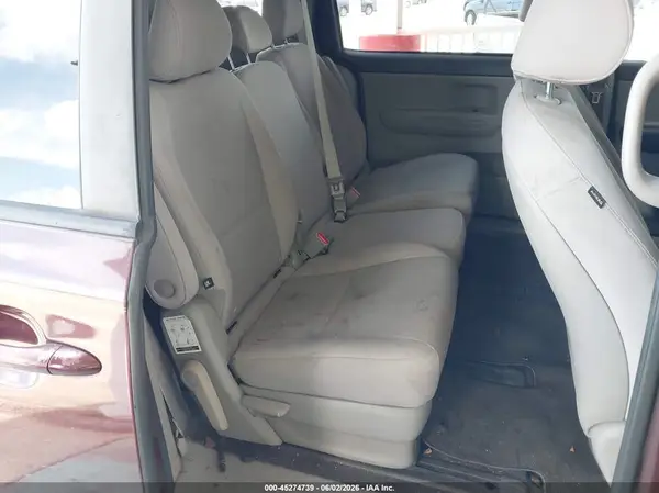 KNDMB5C18G6107107 2016 KIA SEDONA - Image 8