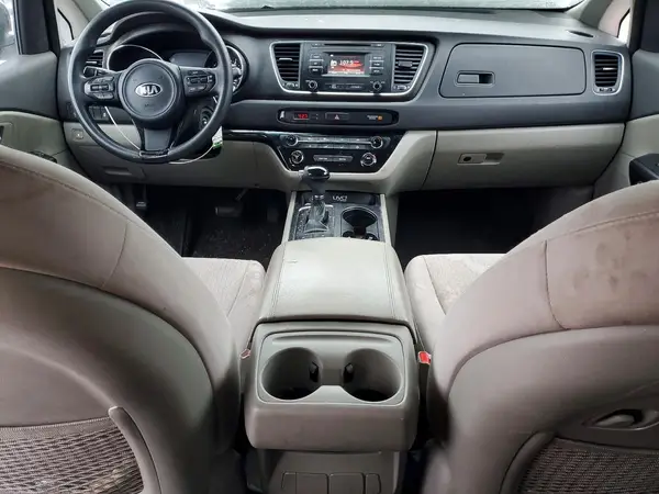 KNDMB5C18G6111089 2016 KIA SEDONA - Image 8
