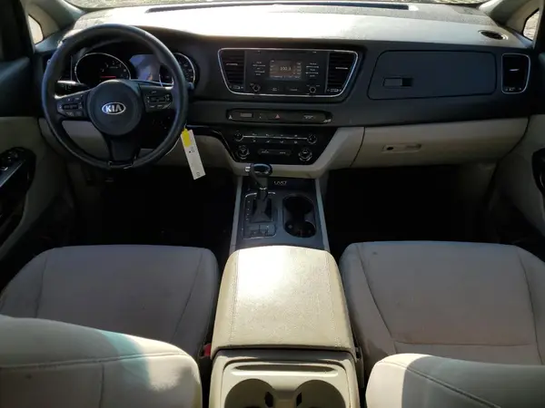 KNDMB5C18G6120133 2016 KIA SEDONA - Image 8
