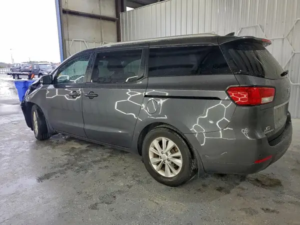 KNDMB5C18G6127695 2016 KIA SEDONA - Image 2