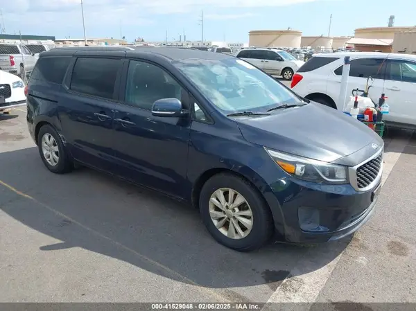 KNDMB5C18G6128037 2016 KIA SEDONA - Image 1