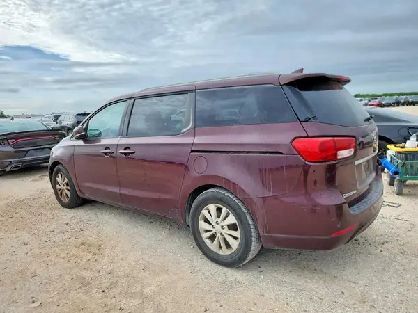 KNDMB5C18G6131925 2016 KIA SEDONA - Image 2
