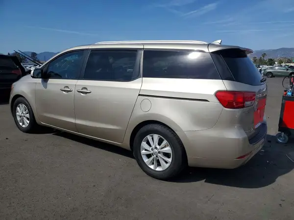 KNDMB5C18G6140138 2016 KIA SEDONA - Image 2