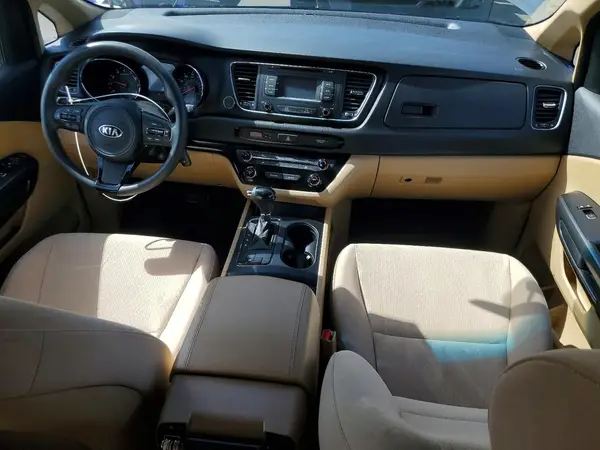 KNDMB5C18G6140138 2016 KIA SEDONA - Image 8