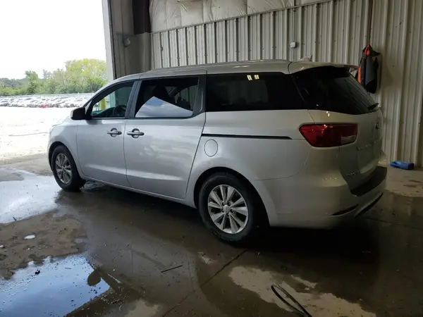 KNDMB5C18G6147767 2016 KIA SEDONA - Image 2