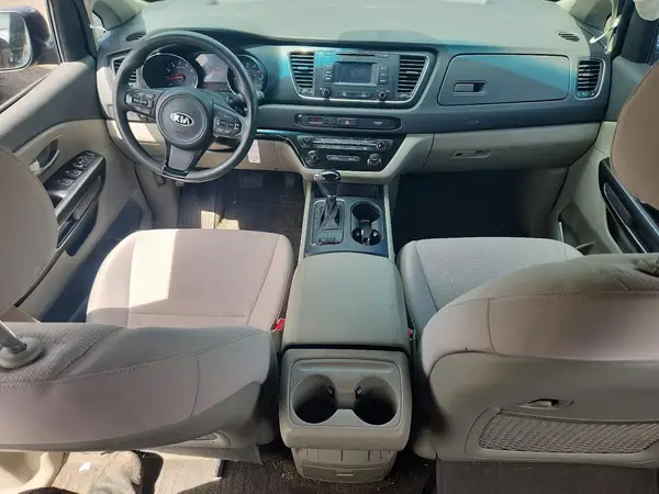 KNDMB5C18G6148949 2016 KIA SEDONA - Image 8