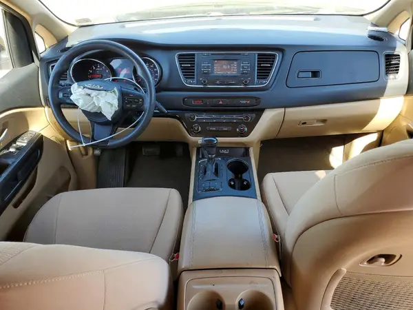 KNDMB5C18G6149146 2016 KIA SEDONA - Image 8