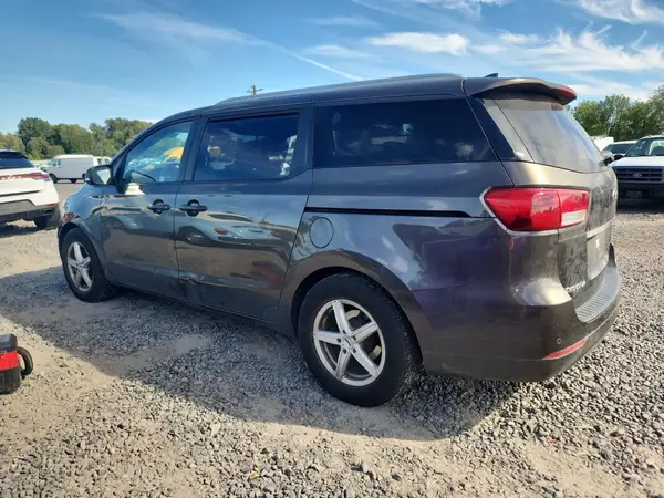 KNDMB5C18G6151463 2016 KIA SEDONA - Image 2