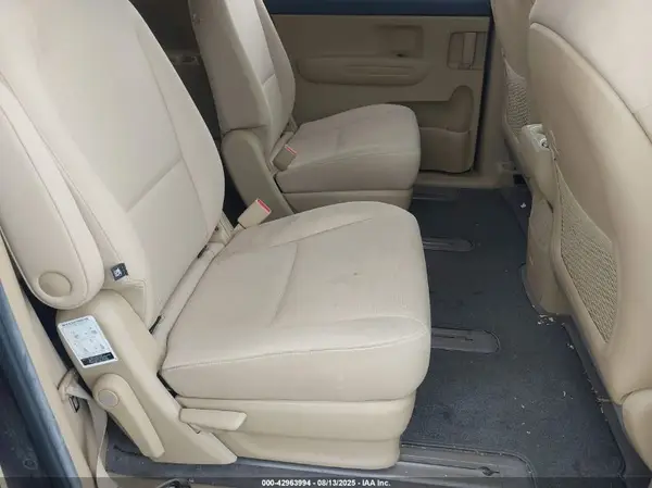 KNDMB5C18G6155951 2016 KIA SEDONA - Image 8