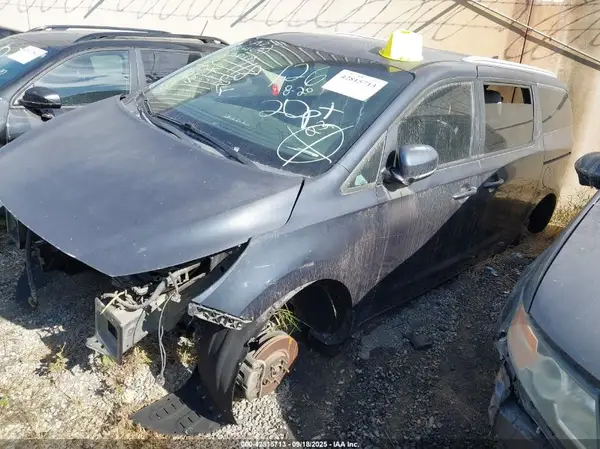 KNDMB5C18G6168084 2016 KIA SEDONA - Image 2