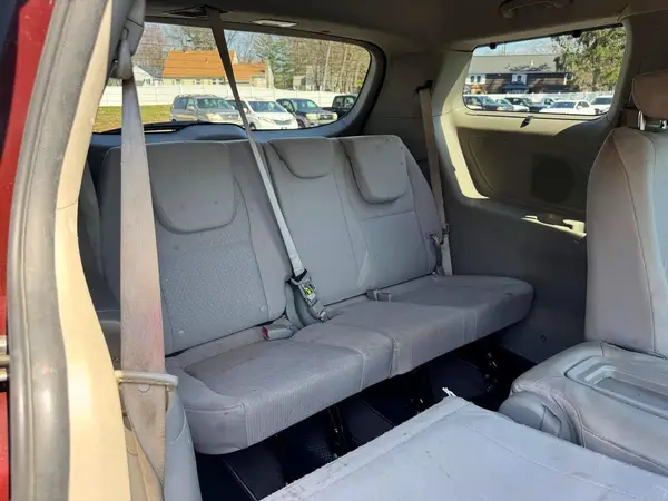 KNDMB5C18G6171969 2016 KIA SEDONA - Image 8