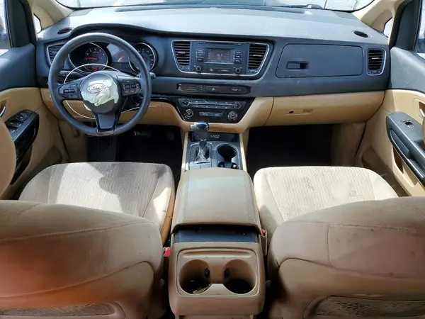 KNDMB5C18G6178338 2016 KIA SEDONA - Image 8