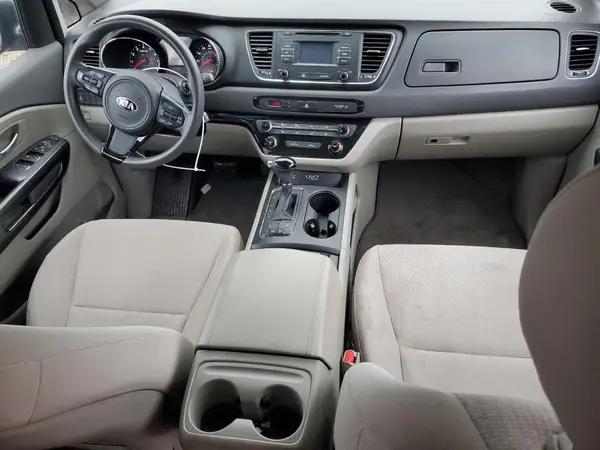 KNDMB5C18G6183927 2016 KIA SEDONA - Image 8