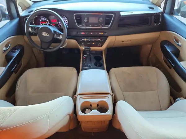 KNDMB5C18G6188609 2016 KIA SEDONA - Image 8