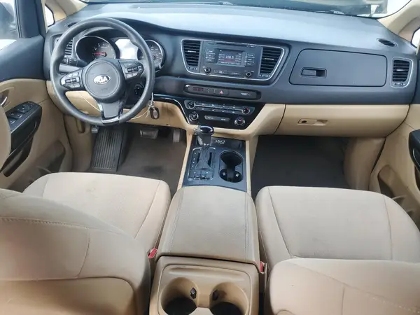 KNDMB5C18G6189243 2016 KIA SEDONA - Image 8