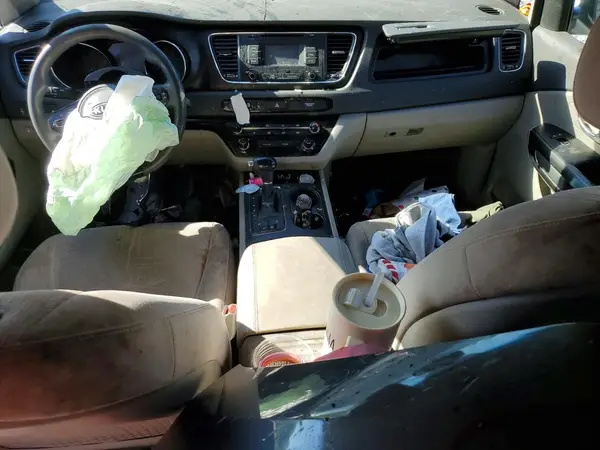 KNDMB5C18G6189517 2016 KIA SEDONA - Image 8