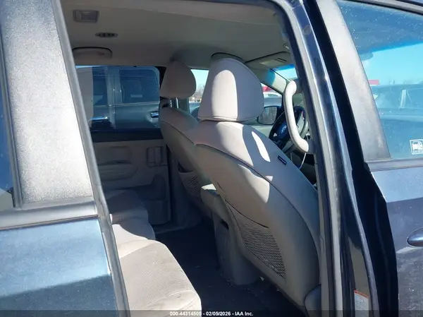 KNDMB5C18G6191476 2016 KIA SEDONA - Image 8