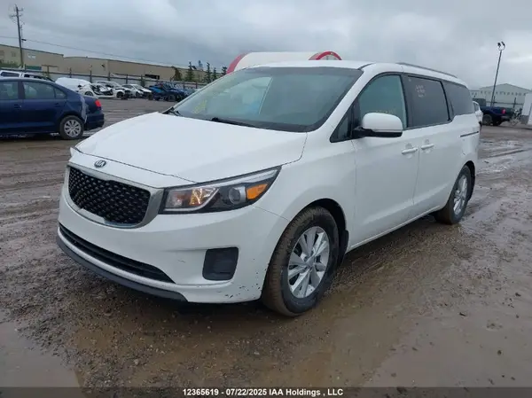 KNDMB5C18G6192109 2016 KIA SEDONA - Image 2