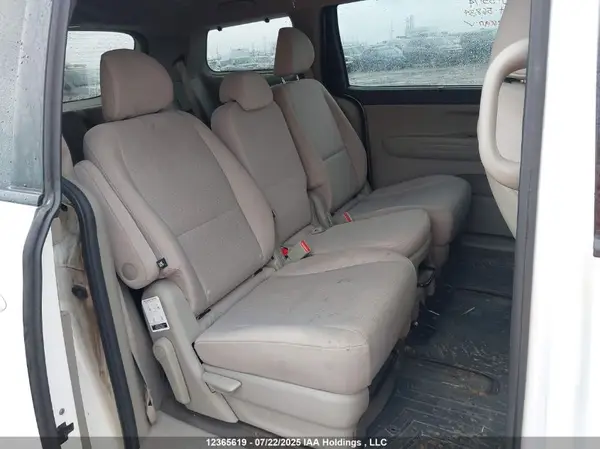 KNDMB5C18G6192109 2016 KIA SEDONA - Image 8