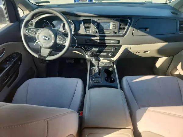 KNDMB5C18G6197875 2016 KIA SEDONA - Image 8