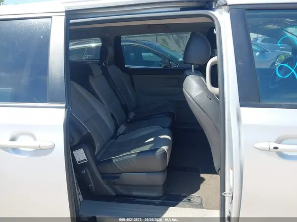 KNDMB5C18G6209569 2016 KIA SEDONA - Image 8