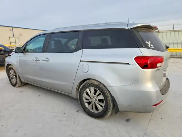 KNDMB5C18G6212391 2016 KIA SEDONA - Image 2