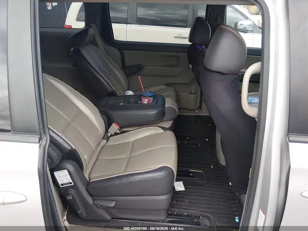 KNDMB5C18G6212407 2016 KIA SEDONA - Image 8
